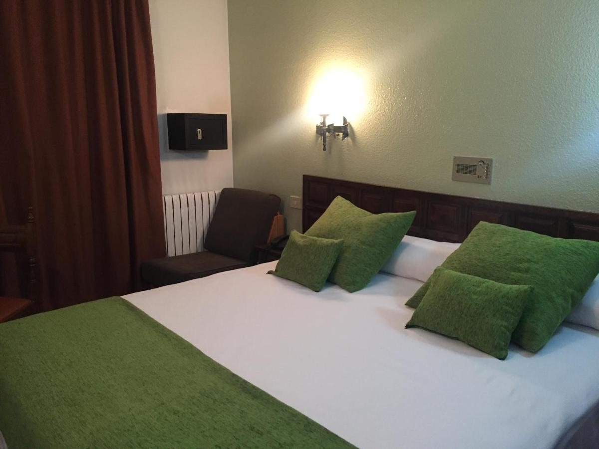Hotel Folch Sant Julià de Lòria المظهر الخارجي الصورة