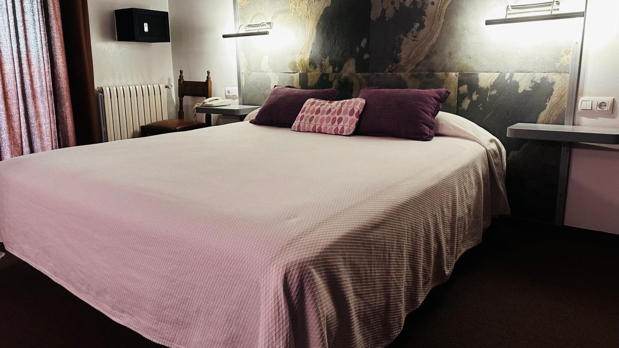 Hotel Folch Sant Julià de Lòria المظهر الخارجي الصورة