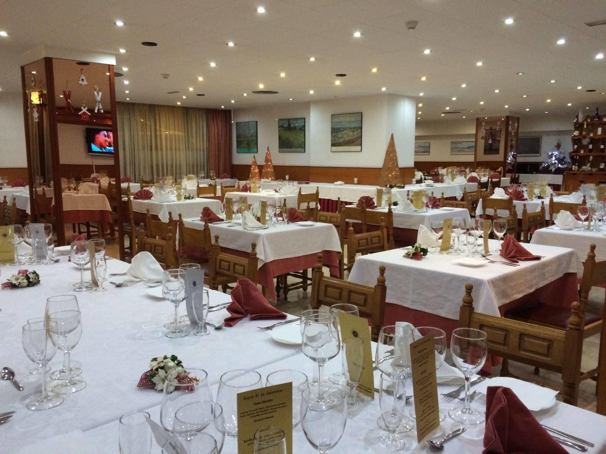 Hotel Folch Sant Julià de Lòria المظهر الخارجي الصورة