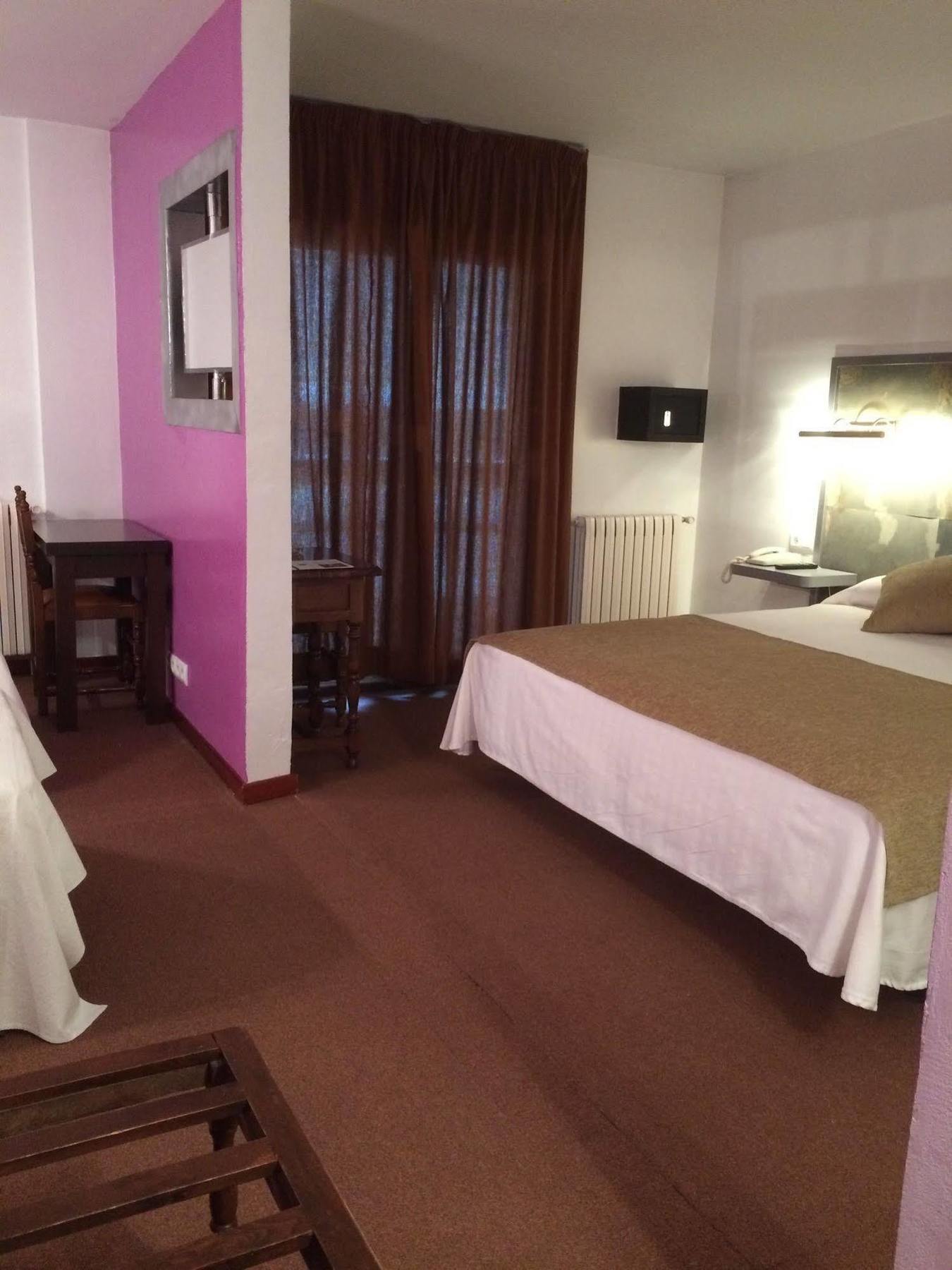 Hotel Folch Sant Julià de Lòria المظهر الخارجي الصورة